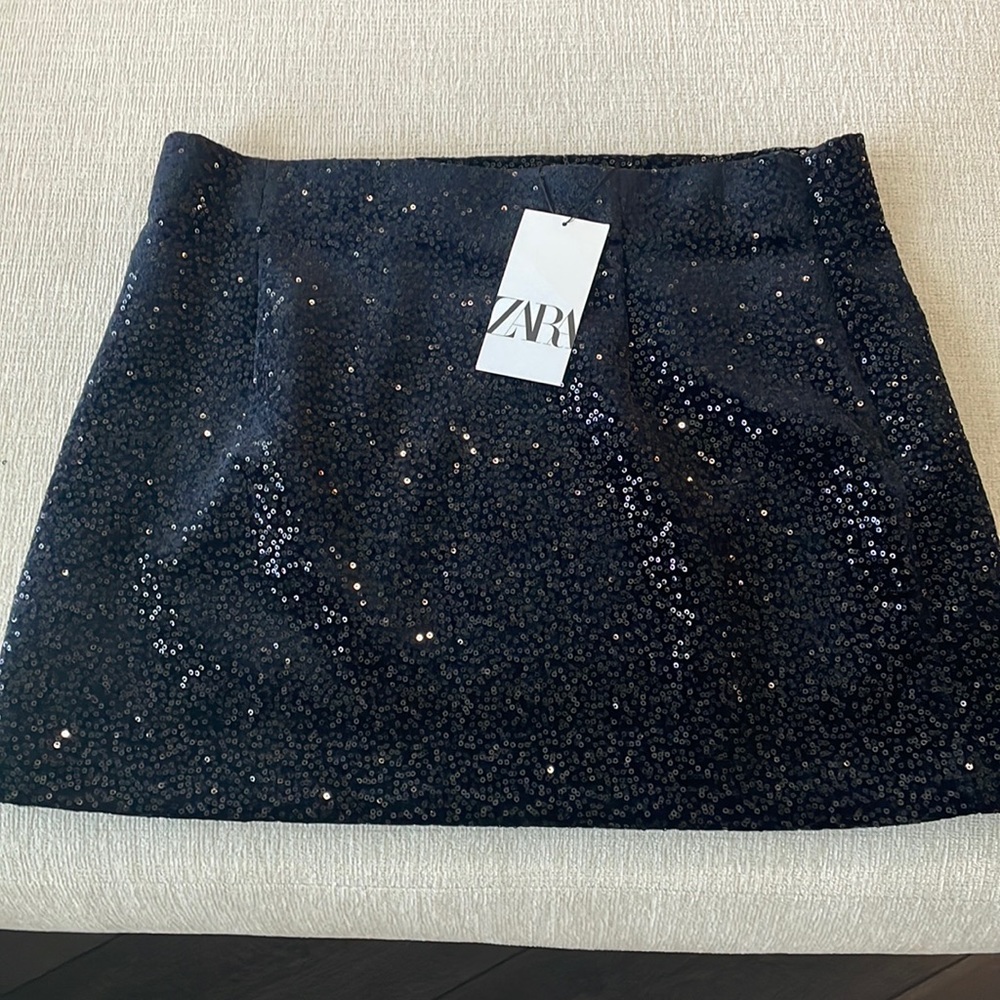 Zara Black sequin midi skirt. Never worn! Tags still attached